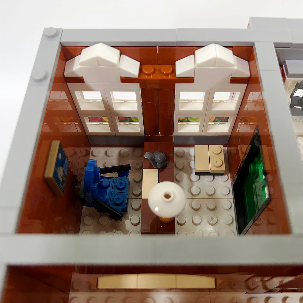 City Street View Town Hall 2766Pcs Building Blocks Bricks With Minifigures